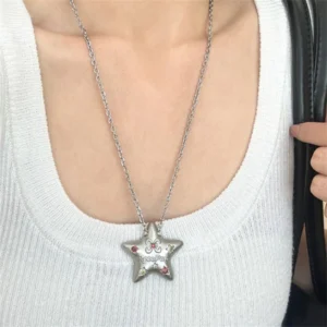 sg-11134201-7ravh-maywlg7pn900a0.webp Alloy Rhinestone Star Pendant Necklace